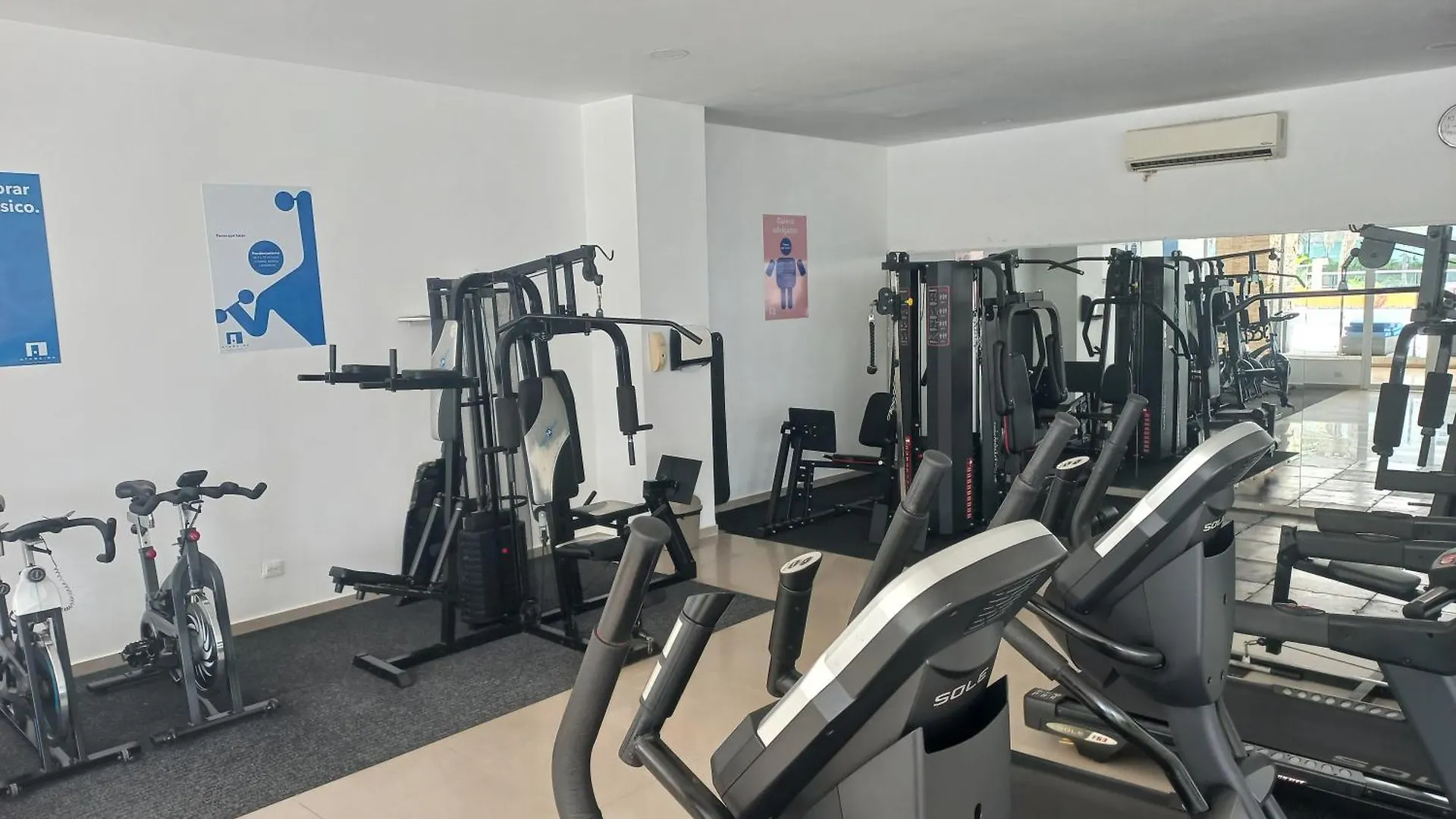 Luxury Beachfront Apartment 6 Guests Plus 1 Cartagena Colombia